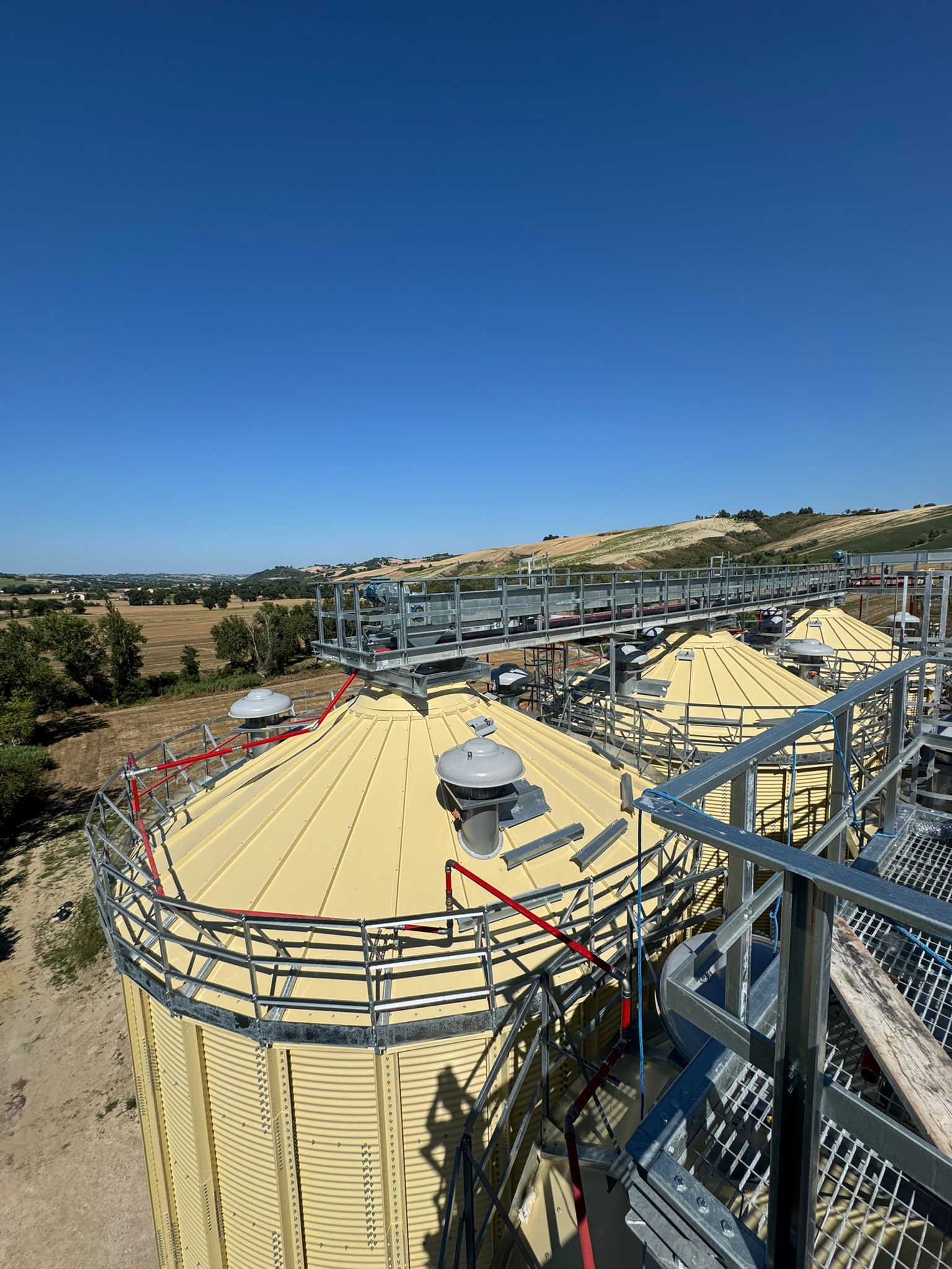 Vista completa impianto antincendio silos grano Barbara — Fratelli Venturi
